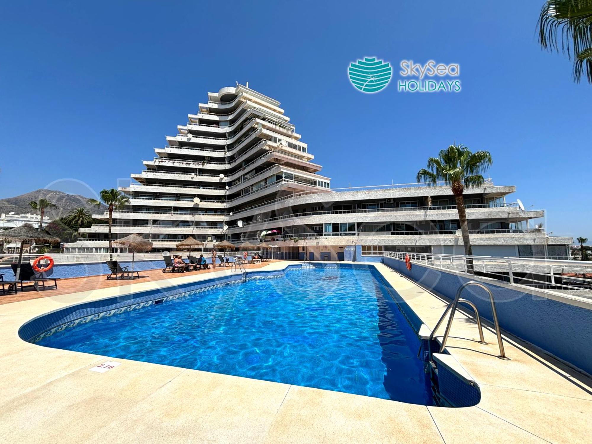 Apartamento Skysea Benalmadena Puerto Marina Exterior foto