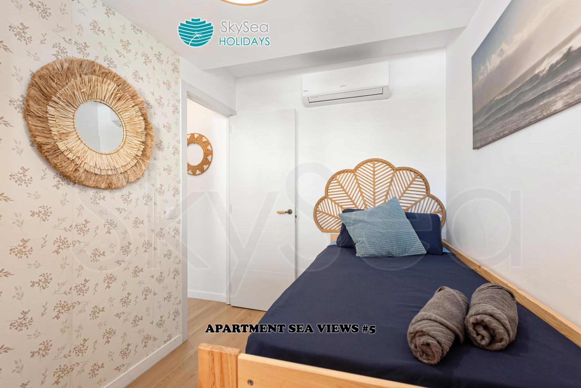 Apartamento Skysea Benalmadena Puerto Marina Exterior foto
